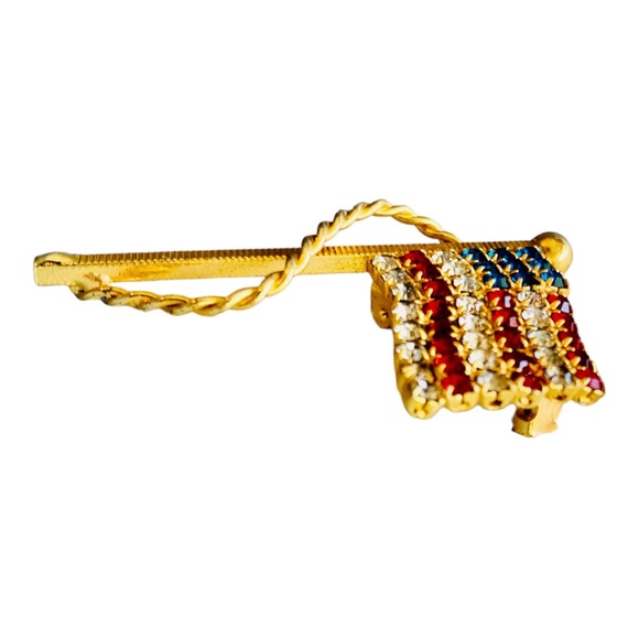 USA Flag Pin Rhinestone Crystal American Flag Brooch - Picture 9 of 9
